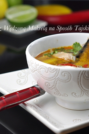 Zupa z Wędzoną Makrelą na Sposób Tajski