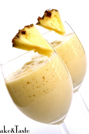 Smoothie ananasowo-bananowe