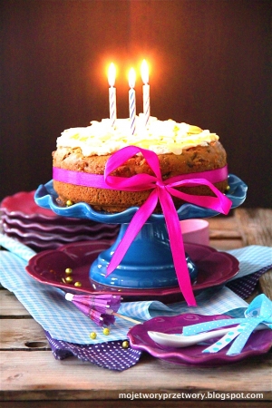 Ciasto pomarańczowe marchewkowe i Trzecie Urodziny bloga MojeTworyPrzetwory !