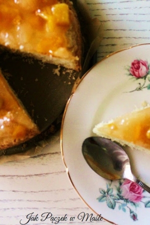 Ciasto biszkoptowe z owocami  - przepis - sponge cake with fruits