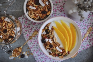 Kokosowa granola - zdrowe i szybkie śniadanie