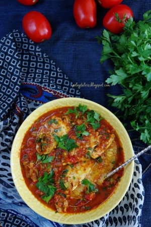 Pomidorowe curry rybne