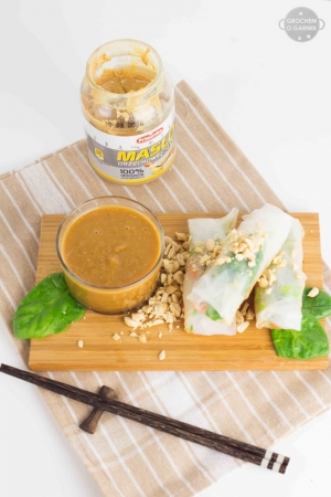 Szybki obiad wegetariański – Orzechowe spring rollsy