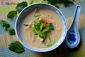 Zupa laotańska z kurczakiem