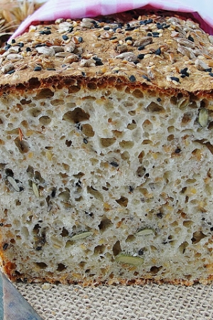 Chleb wieloziarnisty na krupczatce