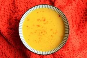 Zupa dyniowa z masłem orzechowym