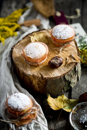 Muffinki z dynią i suszonymi śliwkami