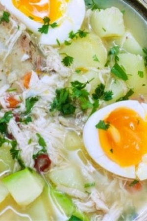 Poznaj 10 przepisów na zupy z różnych stron świata