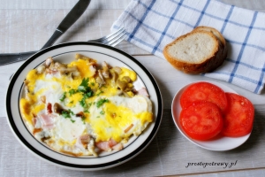 Omlet pikantny na śniadanie